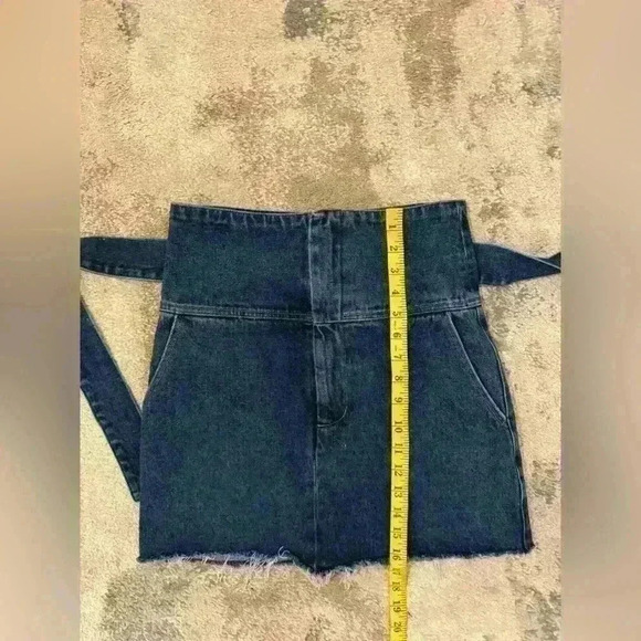 Women’s Honey Punch Denim Skirt - Picture 7 of 7